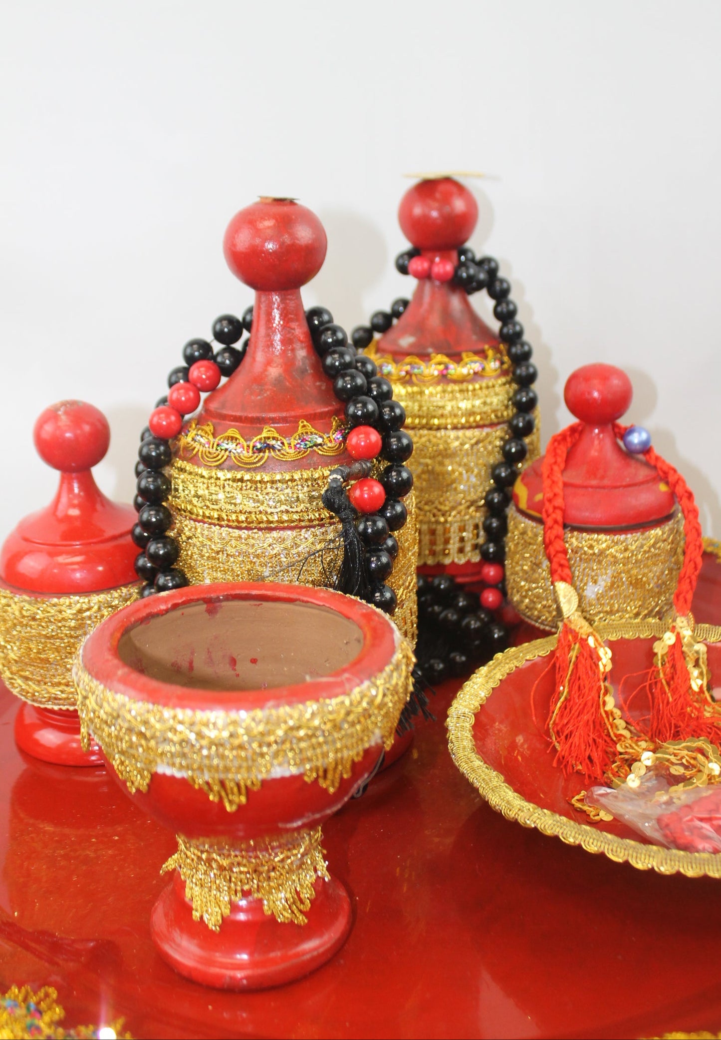 Zahra Royal Bakhoor Set – Handmade UAE Gold Edition