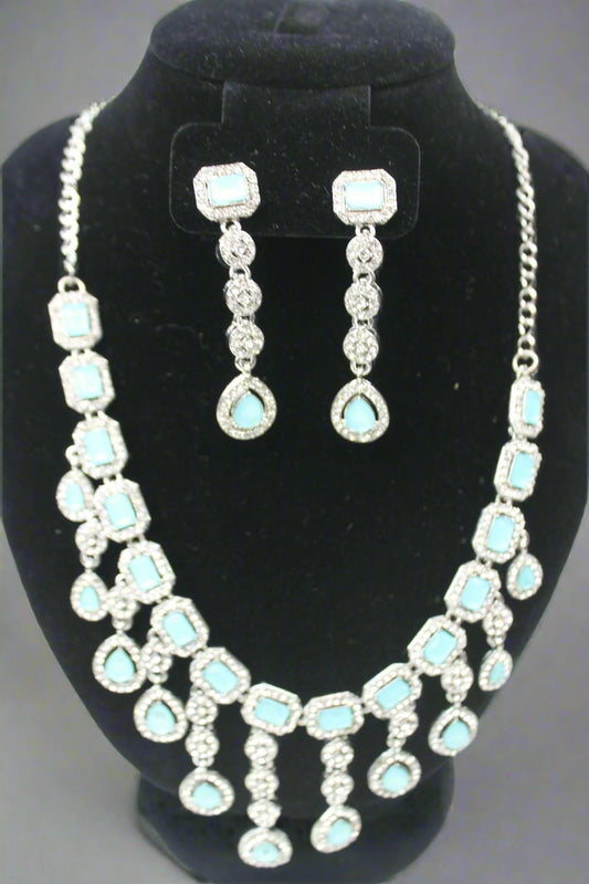 Aqua Stone Necklace Set