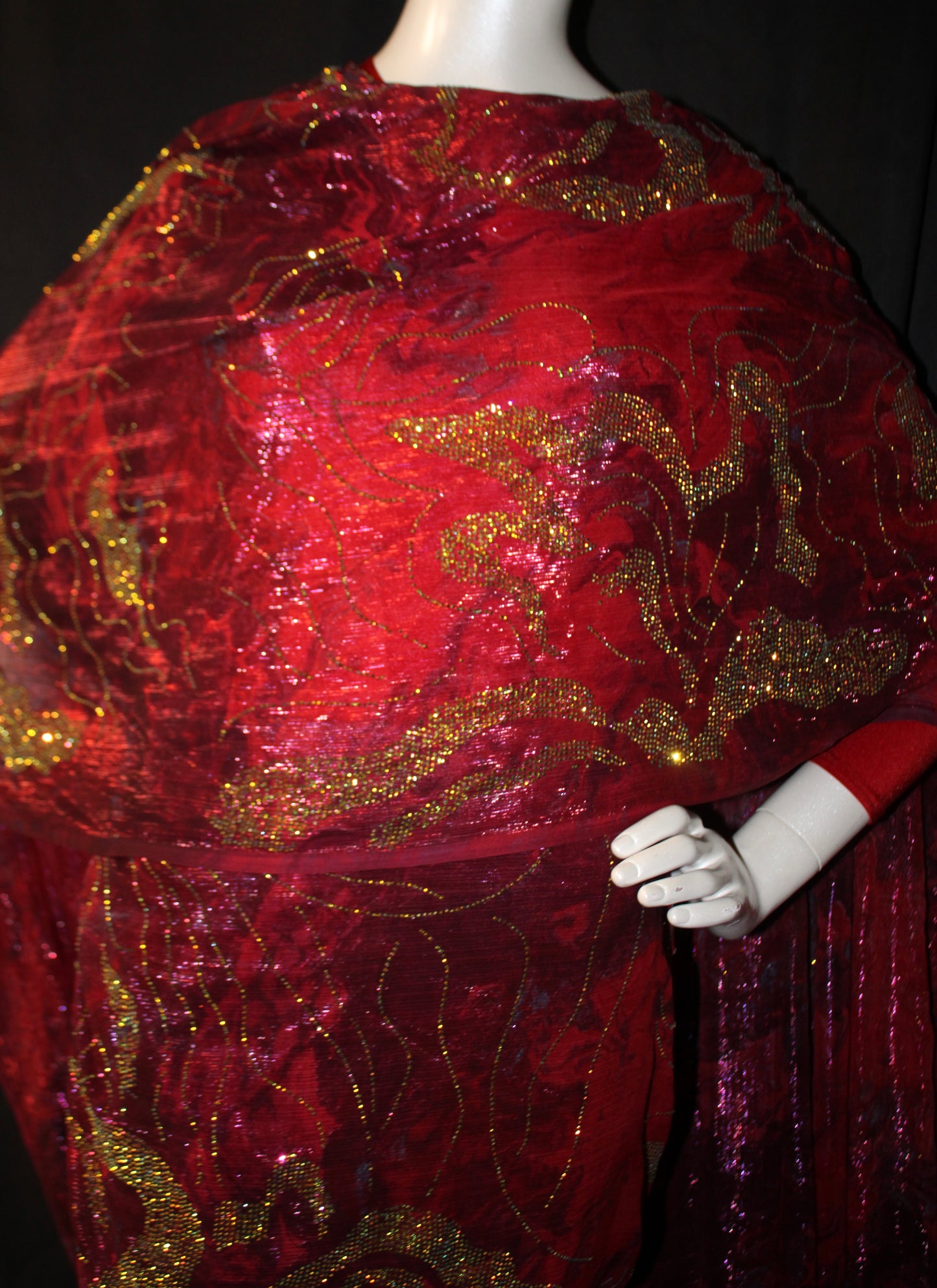 Royal Red Sudanese Women Toub