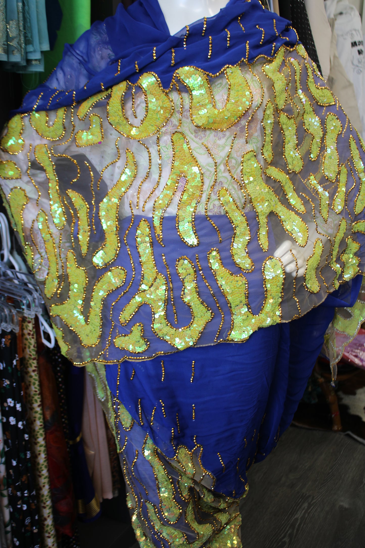 Blue Toub