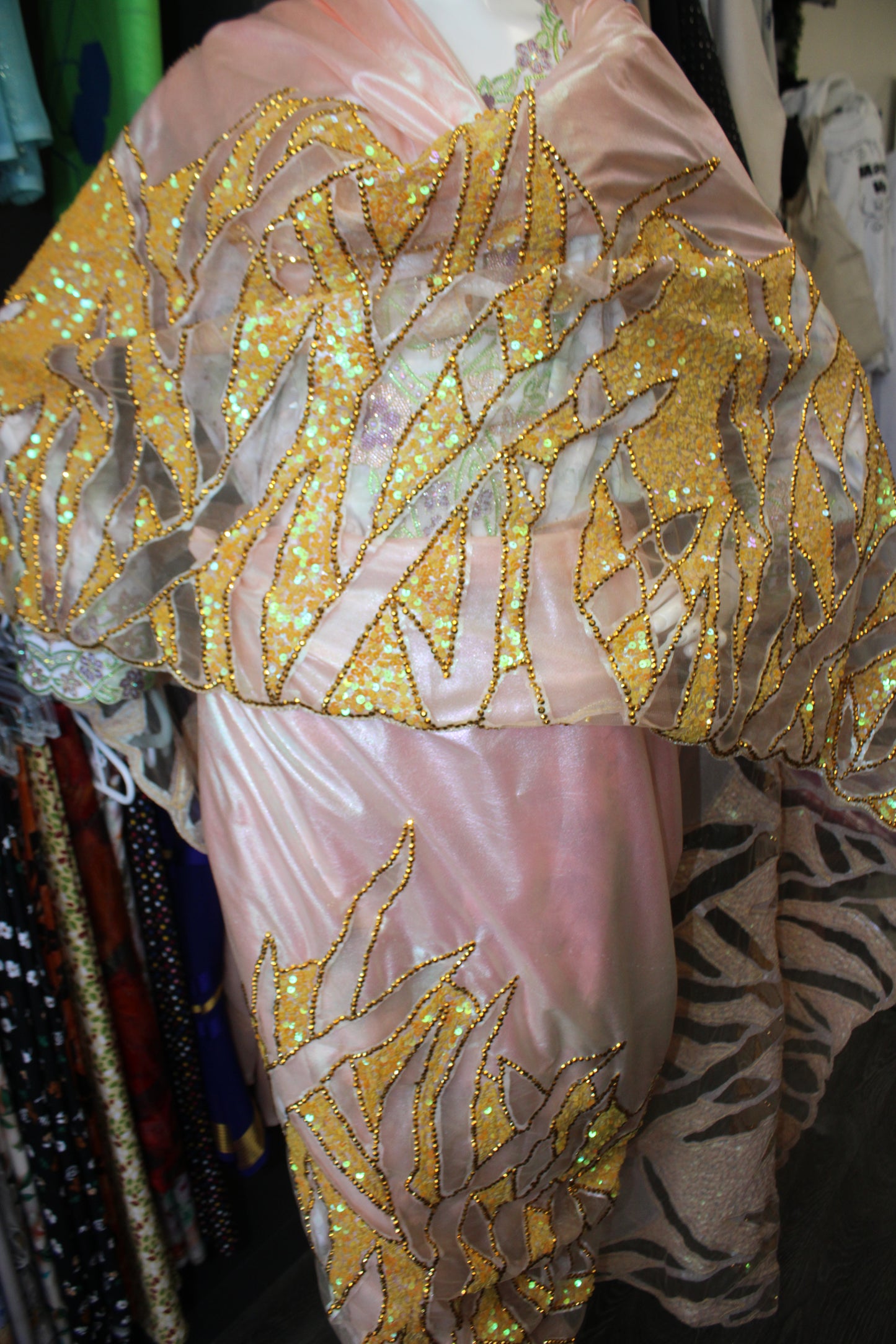 Peach And Gold Toub