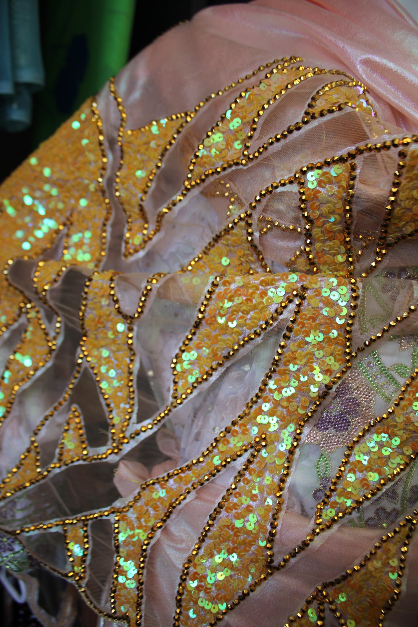 Peach And Gold Toub