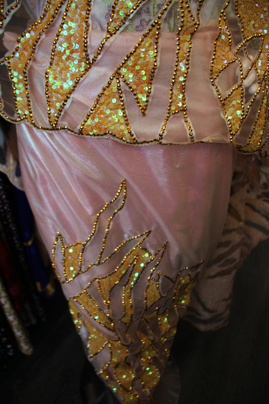 Peach And Gold Toub