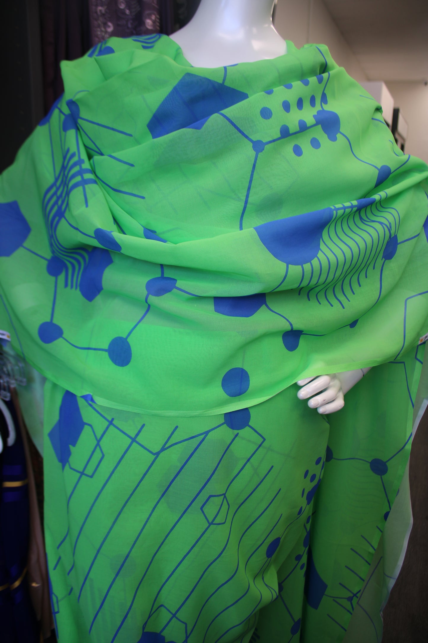 Diana London Sudanese Women Toub – Lime Green