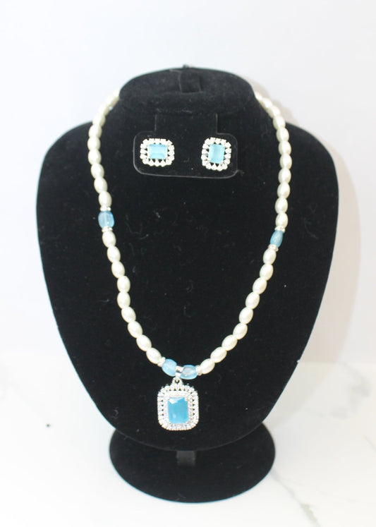 Pearl & Aqua Stone Necklace Set