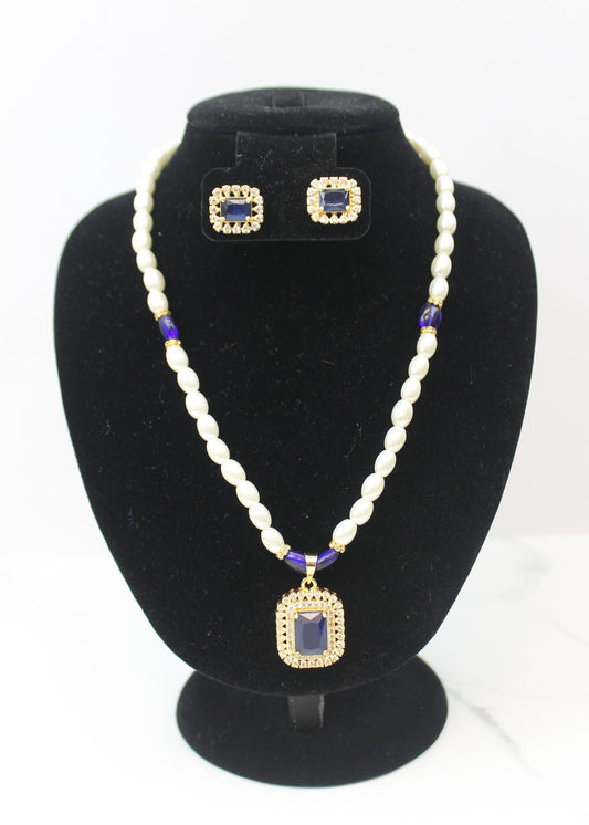 Pearl & Sapphire Necklace Set