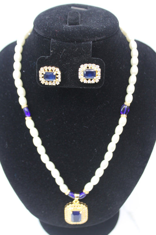 Pearl & Sapphire Necklace Set